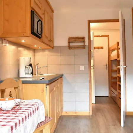 Renove Pour 3 Personnes A Meribel, Proche Pistes Et Commerces, Balcon Sud - Fr-1-180-33 * Meribel