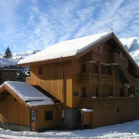 Renove Pour 3 Personnes A Meribel, Proche Pistes Et Commerces, Balcon Sud - Fr-1-180-33 Apartment *